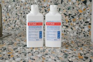 Kit StoneCare - Trattamento Antimacchia per Marmo e Granito